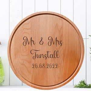 Personalised Round Wood Engraved Board , Gift For Them, Mr & Mrs, Wedding Gift, Engraved Wood, Chopping Board, Kitchen Platter