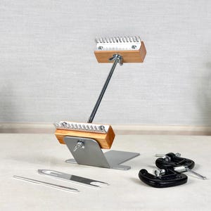 Adjustable Weaving Loom 8.5 x 3.15”, Weaving craft kit, Mini loom with table clamp + shuttle and needle