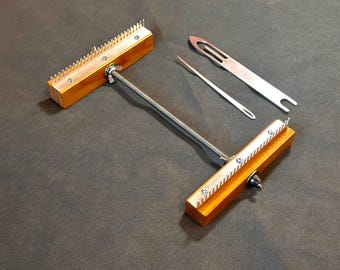 Adjustable Tapestry Pocket Weaving Loom + Weaving Shuttle and Needle