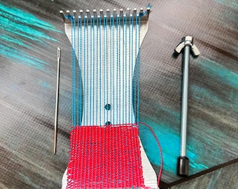 Weaving Pocket Table Loom 3,15” x 5.9” with stand, Tapestry portable mini loom, Pocket loom, Small Weave Loom, Weaving tools, table loom kit