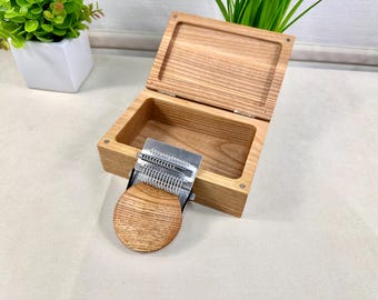 Speedweve Darner Loom 14 hooks in Narural Solid Wood Box, Christmas gift for her