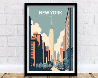 Puede incluir: Una ilustración de estilo vintage de una escena de calle de Nueva York con edificios altos, un rascacielos y árboles. El texto "NEW YORK USA" está en la parte superior de la imagen.
