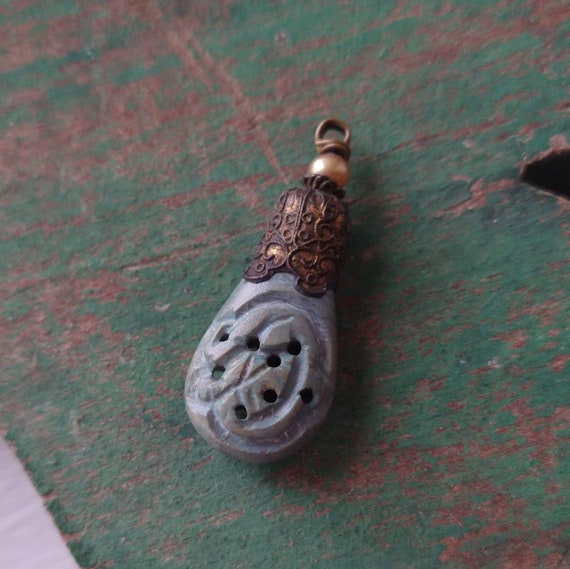 Antique Chinese carved turquoise and pearl talism… - image 3