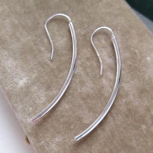 Vintage 14k white gold bar drop earrings, 14k white gold curved bar drop earrings, vintage 14k white gold dangle earrings, long earrings