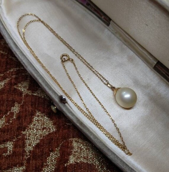 Vintage 9ct gold faux pearl drop pendant necklace… - image 3