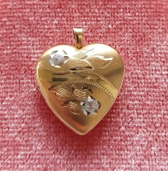 Vintage 14k gold heart locket, 14k yellow gold di… - image 1