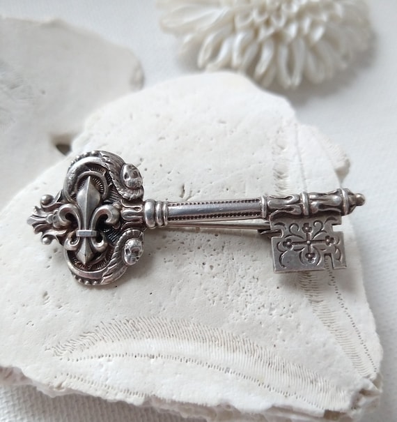 Vintage silver plated Gothic skeleton key brooch, 