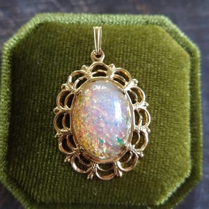 Vintage gold plated faux opal pendant, vintage gold plated filigree glass opal pendant, vintage art glass opal pendant, layering pendant
