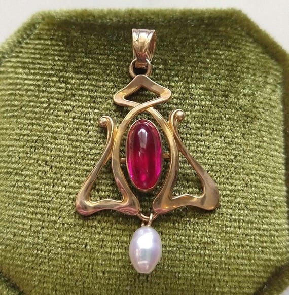 Antique art nouveau 10k gold faux ruby and natural pearl pendant, Art Nouveau 10k gold pendant