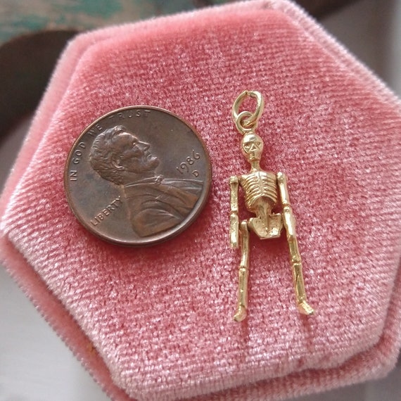 Vintage 14k gold articulated skeleton charm, vint… - image 6