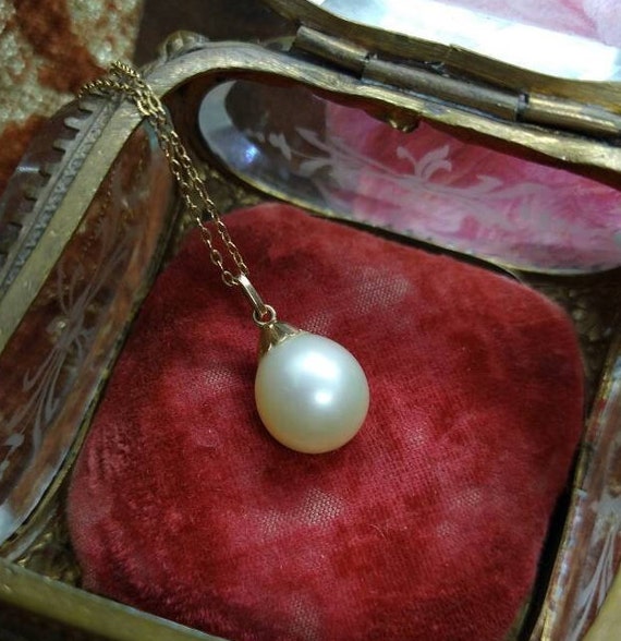 Vintage 9ct gold faux pearl drop pendant necklace… - image 4