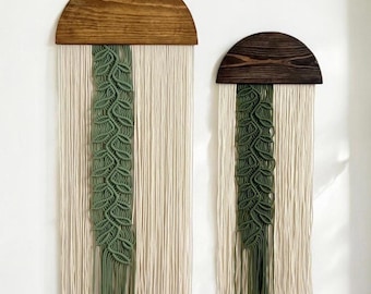 Macrame Leaf Vine Wall Hanging, Yarn Wall Hanging, Narrow Vertical Vine Wall Art, Tropical Home Decor, Unique Fiber Art, Spring Gift for Mom