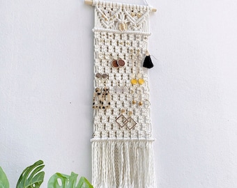 Macrame Earring Holder, Handmade Jewelry Storage, Earring Organizer, Jewelry Holder Boho Style, Boho Jewelry Tapestry Holder, Gift For Mom