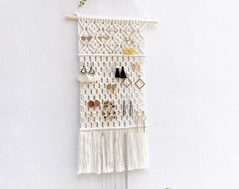 Macrame Jewelry Holder, Boho Tapestry Earring Holder, Organizador de joyas minimalista, Almacenamiento de joyas hecho a mano, Regalo de Navidad para mujeres