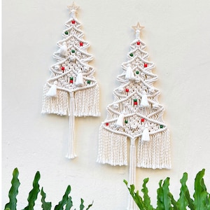 Macrame Christmas Tree White Wall Hanging: Boho Farmhouse Christmas Decor, Elegant Winter Wall Decor