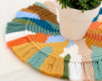 Macrame Placemats, Handgeweven placemats, Boho Tafeldecor, Geïnspireerd door Rainbow Eucalyptus, Placemat Set, Housewarming Gift, Uniek Boho Cadeau