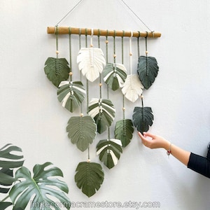 Decorazione murale fatta a mano con foglie di Monstera, decorazione murale in macramè con foglie verdi, decorazione scandinava, decorazione per la cameretta dei bambini in stile boho, regalo per la nuova casa, regalo per la festa della mamma