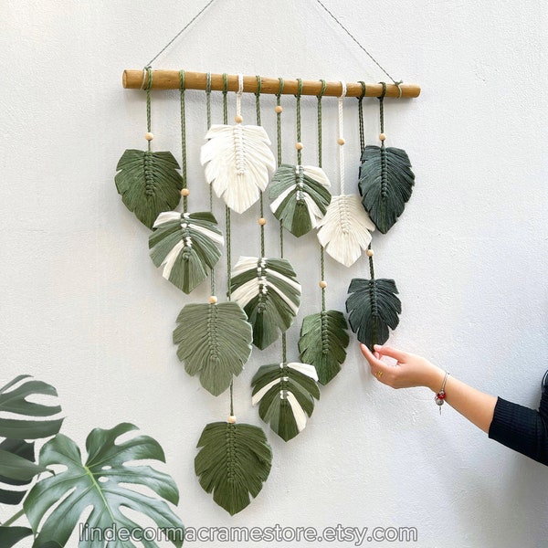 Decoração de parede artesanal com folhas de Monstera, macramê verde para pendurar na parede, decoração escandinava, decoração boho para quarto de bebê, presente para casa nova, presente para o Dia das Mães