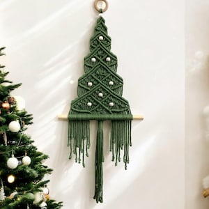 Macrame Christmas Tree: Boho Holiday Wall Hanging