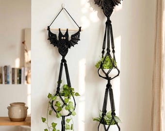 Macrame Bat Plant Hanger: Gothic Halloween Home Decor