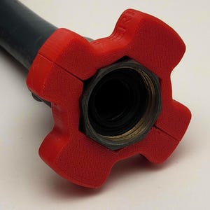 Garden Hose Grip for 6 & 8-Sided 3/4&quot; Female Swivel Connector, 1-3/16&quot; wrench size, Easy to tighten and loosen garden hose