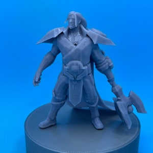 Figura taric impresa en 3D League of Legends