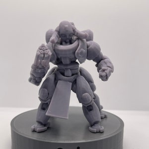 Figura Orisa impresa en 3D overwatch