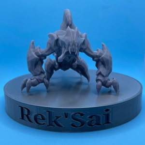 3D Printed Rek'Sai Figure League of Legends image 1