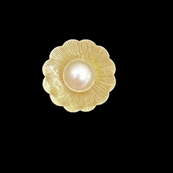 Pearl and Gold Tie Tack