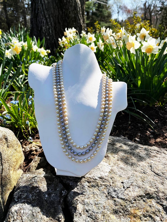 Triple strand faux pearl necklace clearance