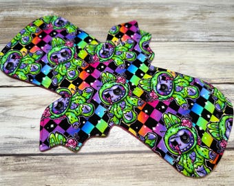 10” inch Regular Absorbency Gothic Bat Wing Cloth Sanitary Pad | Moderate flow | mama cloth | Halloween spooky period pads | menstrual pad