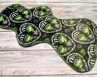 10-15” Inch PLUSH FLEECE Topped Medium Flare cloth pads , pad,mama cloth,postpartum,reusable cloth pads,alternative/gothic prints,gusher pad