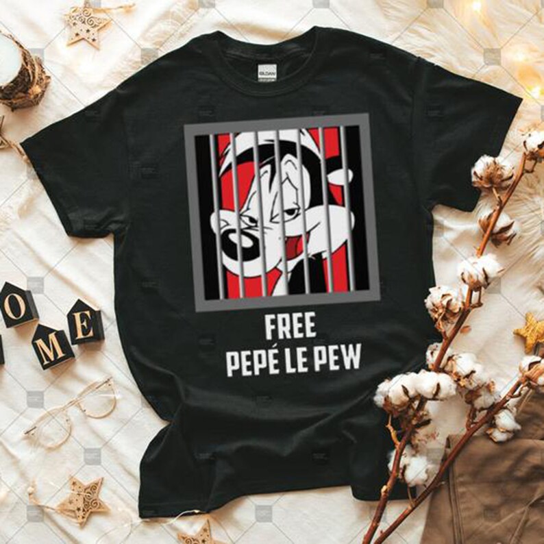 Pepe le pew t shirt,Pepe Le Pew Take Me As I Am Shirt,Looney Tunes Pepe Le Pew Tee,Pepe Le Pew Unisex T Shirt