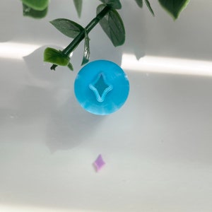 Diamond Micro Cutter: Polymer Clay Earring Tool