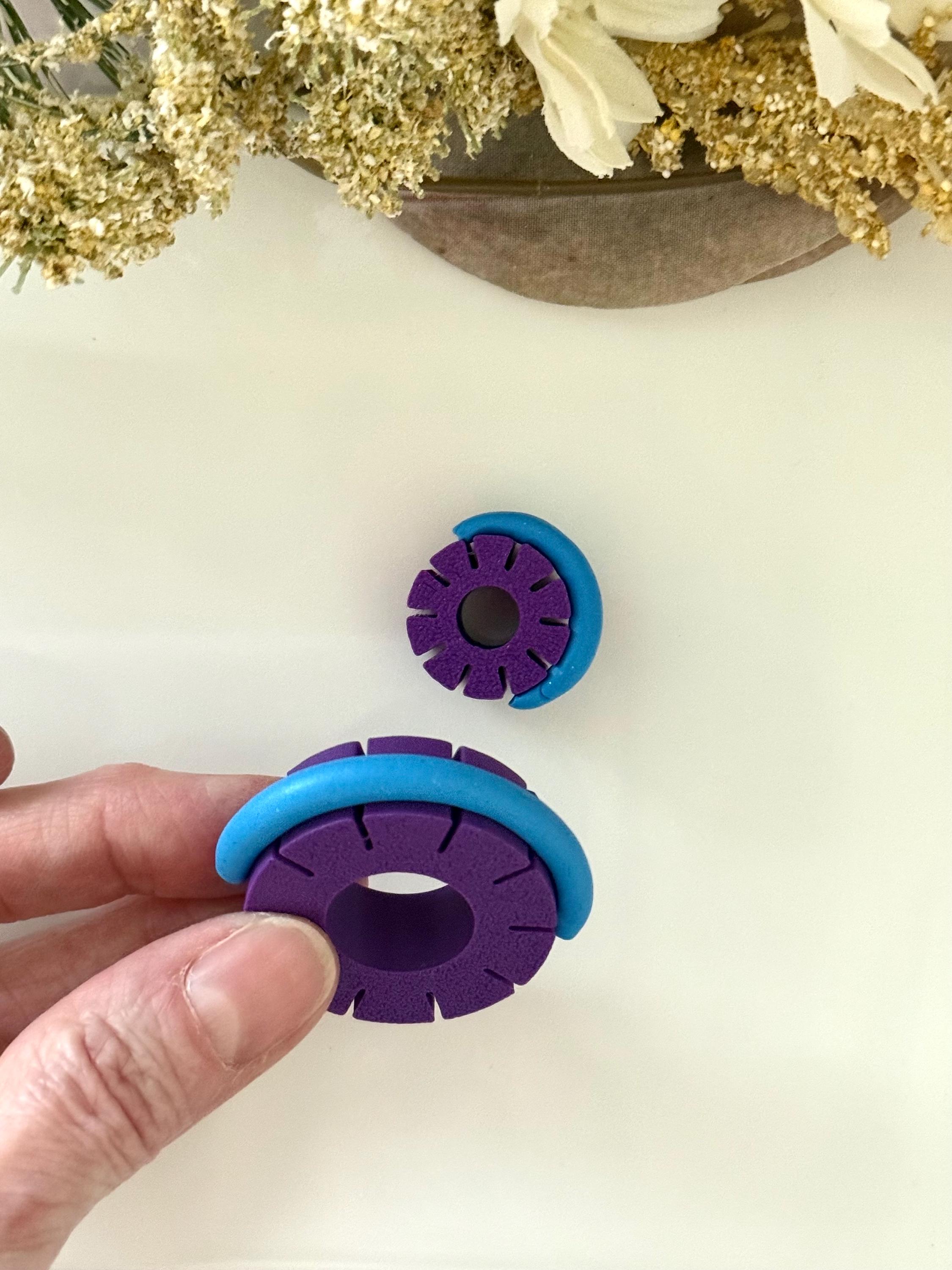 Cgboom 3 in 1 Kit per la Creazione di Gioielli in Argilla Polimerica, 527 Pezzi, Kit Artigianali per Bambini dai 6 ai 12 Anni, Kit per la Creazione di Orecchini e Bracciali