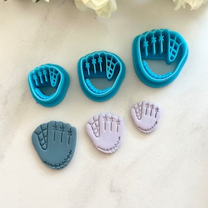 Baseball glove cutter | clay cutter | baseball glove cutter | sports clay cutters l  school clay cutters l mitt cutter l teachers gift