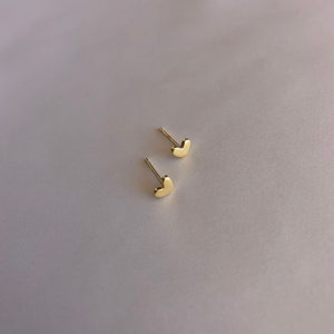 Tiny Heart Studs / 14kt Gold / Hello Adorn main image 1