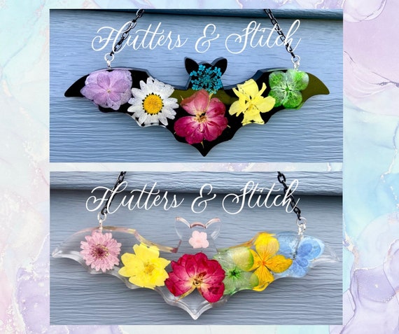 Mini Bat Suncatcher ~ Colorful Dried Flower Bat Suncatcher ~ Real Dried Pressed Flowers ~ Bat Wall Art
