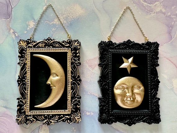 Vintage Celestial Crescent Moon Frame Mini Wall Hangers ~ Man in the Moon Vintage Style Art~ Gold or Silver ~ Whimsical Decor
