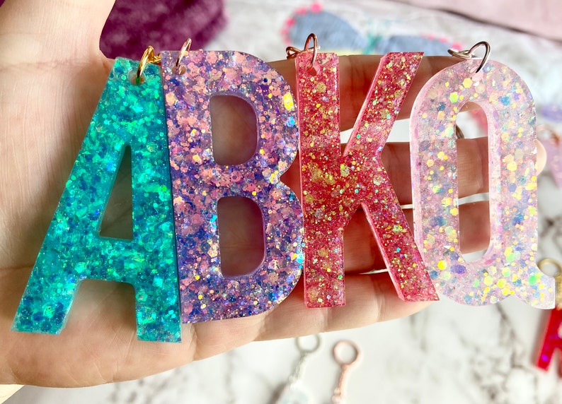 Gift Ideas Custom Keychain Car Fund Personalized Glitter Keyring with Initial