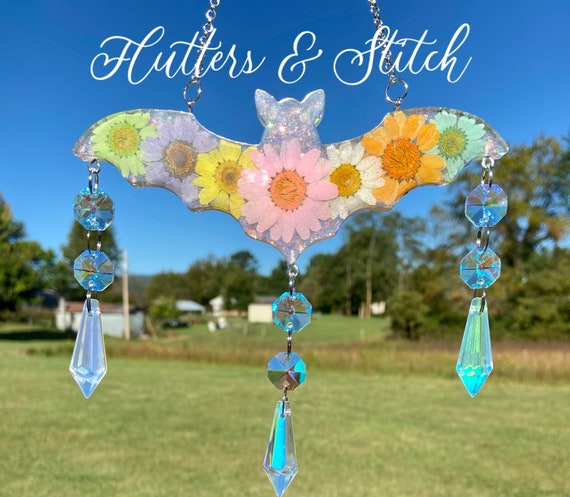 Mini Pastel Daisy Crystal Bat Suncatcher ~ Crystal Suncatcher ~ Cute Car Decor ~ Bat Sun Catcher