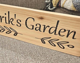 Cedar Garden Sign, solid cedar, backyard garden sign, custom sign for mothers day. Mothers day gift for mom, gramma, grandma, mimi.