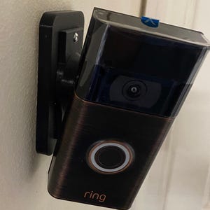 White Ring Doorbell Gen2 2020 90deg Swivel Tilting Adjustable Mounting Bracket Wedge  Siding Vinyl Install Anywhere perpendicular/side