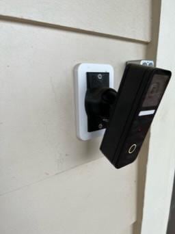 Logitech Circle View Doorbell Adjustable 0-35 Degree Swivel Mount