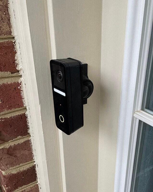 Logitech Circle View Doorbell Adjustable 90 degree Swivel Mount  Tilting Bracket. Can rotate from 15deg to 90deg. Get perfect viewing angle.