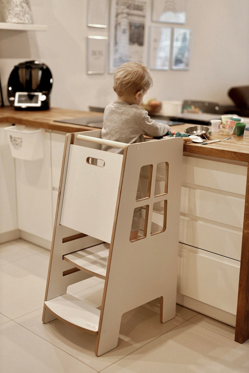 Küchenhelfer Extra Safe, Weiß, Küchenhelfer-Turm, Kinderturm, Kinderhelfer, Kinder-Tritthocker, Montessori-Möbel Bild 6