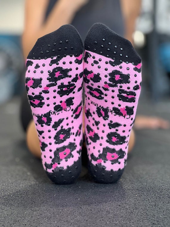 Grip Socks Pink Leopard Print Yoga Pilates Sports Socks Non-slip Socks  Hospital Socks Funky Socks -  Canada