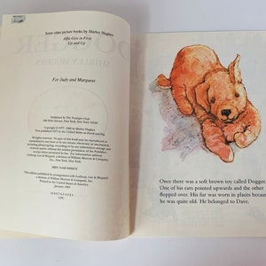 Dogger, vintage 90s softcover childrens book, written and illustrated by Shirley Hughes image 2