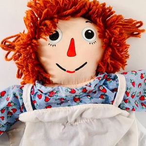 Vintage Raggedy Ann Cloth Doll 17.5” Hasbro 2000 Soft toy