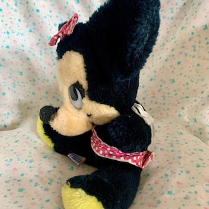 Vintage Walt Disney Minnie Mouse Plush 9” Shredded Clippings Nutshells image 3